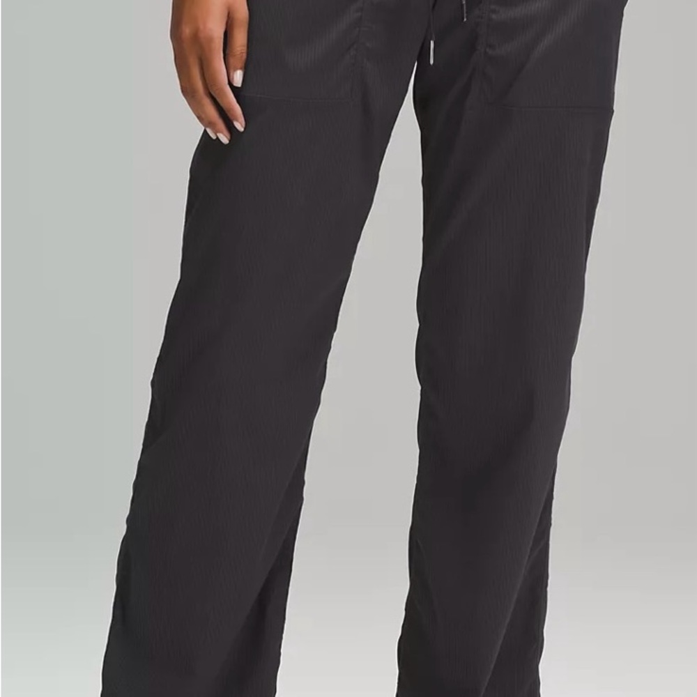 Dance studio mid rise Lululemon pants